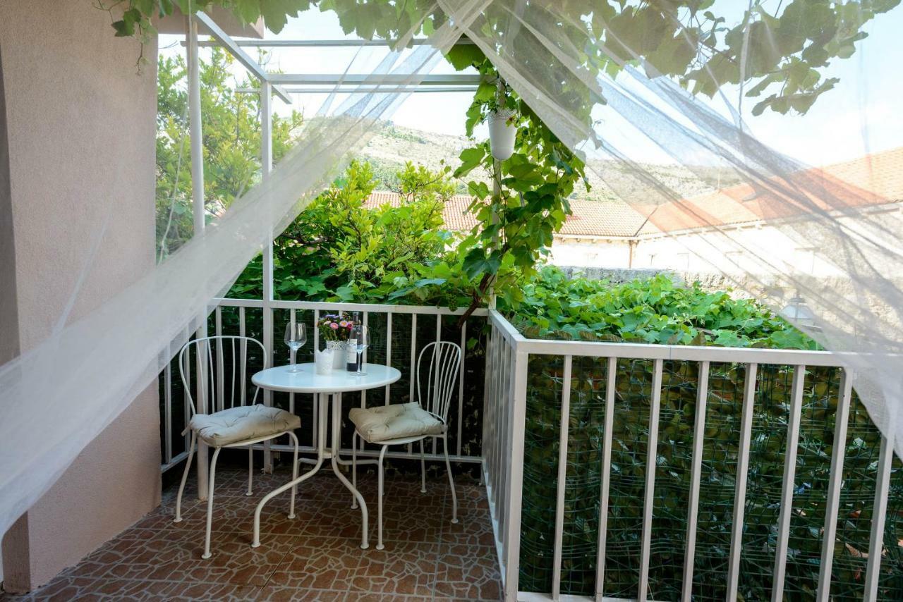 Leona Apartments Дубровник Екстериор снимка