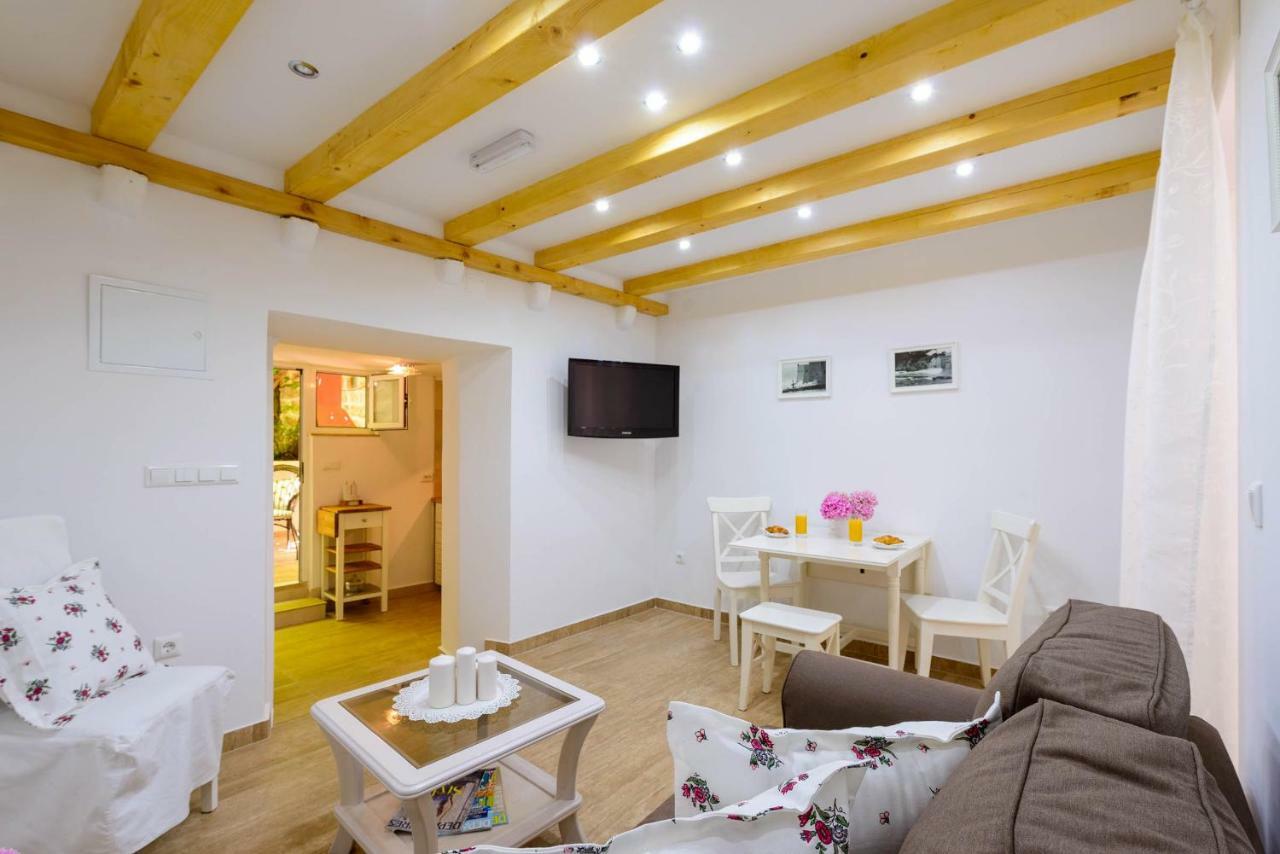 Leona Apartments Дубровник Екстериор снимка