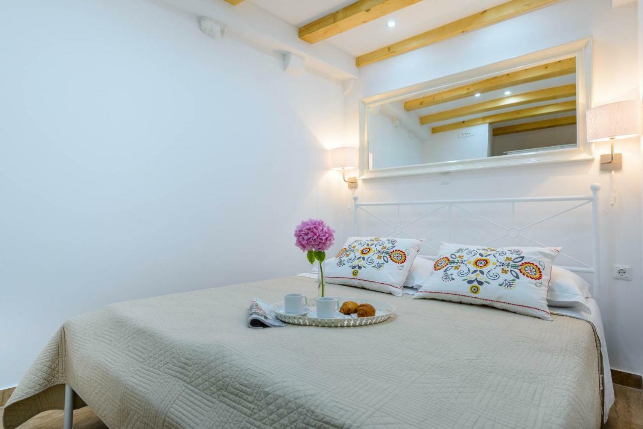 Leona Apartments Дубровник Екстериор снимка